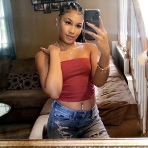 Meet your Posher, Shacy